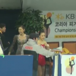 Yu-Na Kim Receives Gold Medal at the 2013 Korea National Championship Victory Ceremony